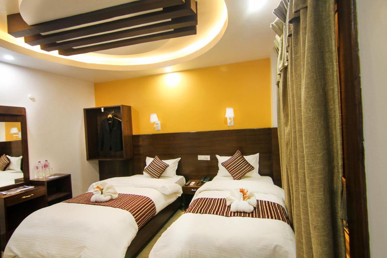 Hotel Lakeside Pvt. Ltd. 포카라 외부 사진