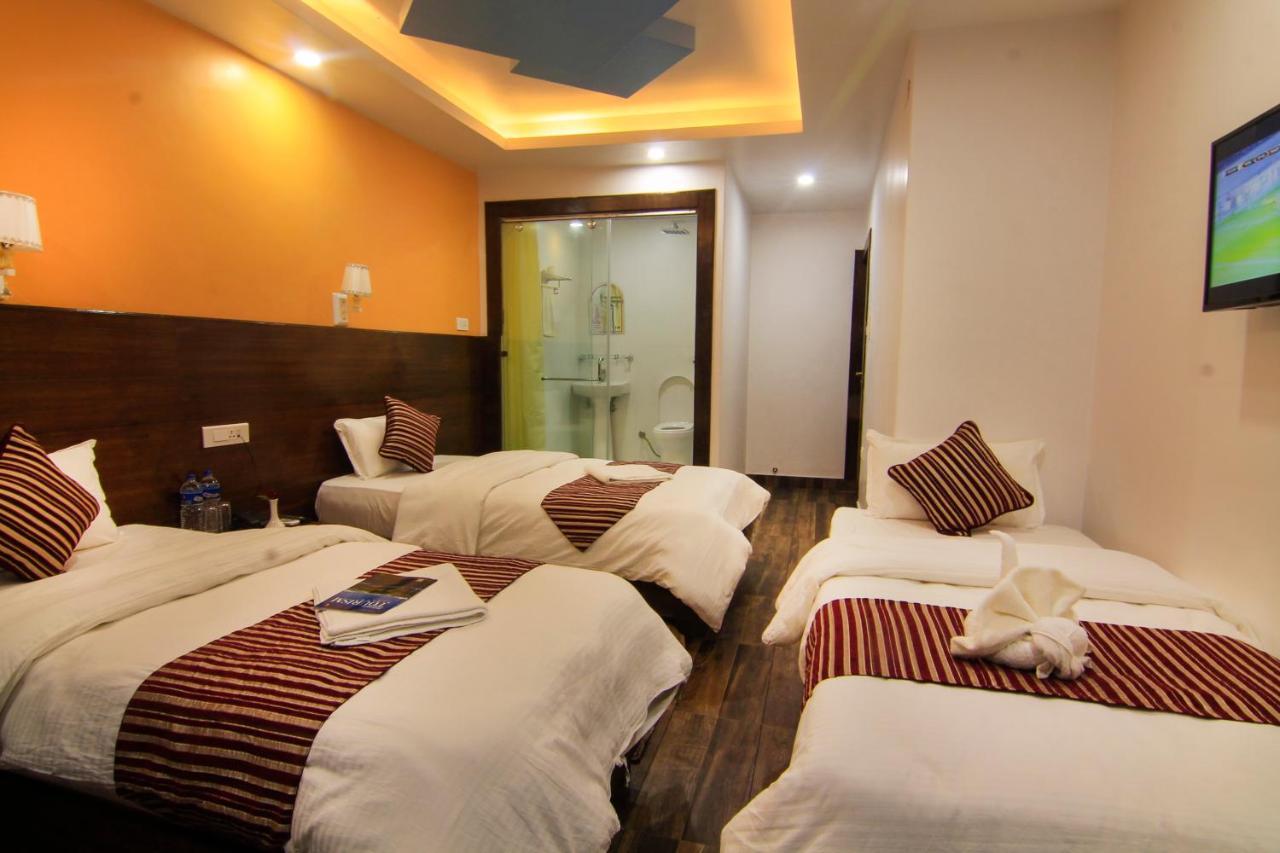 Hotel Lakeside Pvt. Ltd. 포카라 외부 사진
