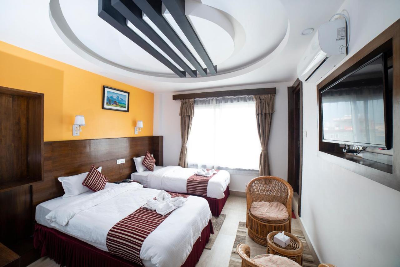 Hotel Lakeside Pvt. Ltd. 포카라 외부 사진