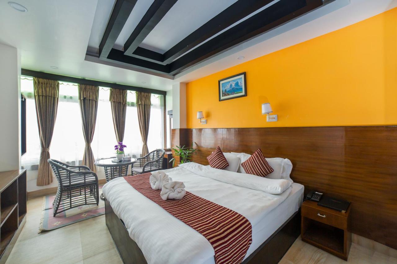 Hotel Lakeside Pvt. Ltd. 포카라 외부 사진
